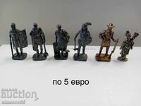 Παλιά μεταλλικά στρατιωτάκια παιχνίδια φιγούρες Kinder kinder