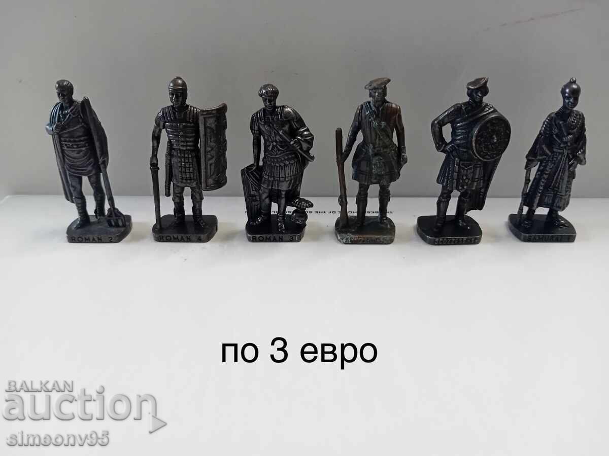Vechi soldați de metal jucării figurine Kinder