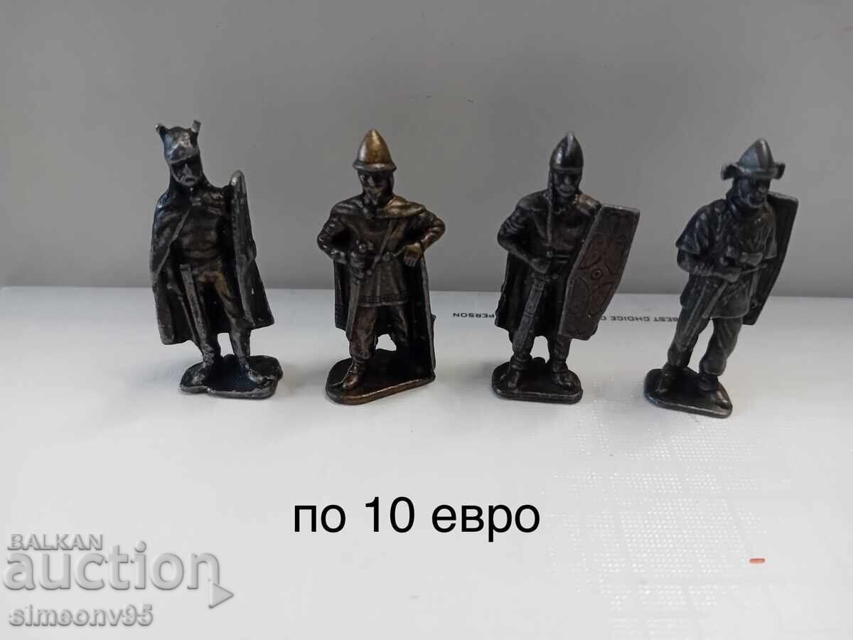 Vechi soldați de metal jucării figurine Kinder