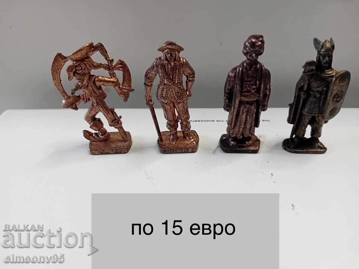 Стари метални войници играчки фигурки Киндер kinder