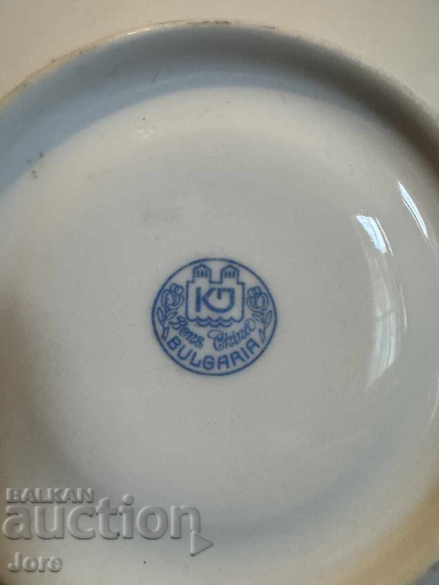 Аукцион 3 броя чинийки цска