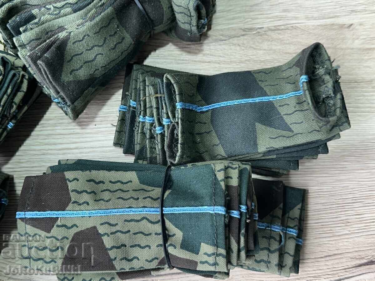 LOT 100 seturi de epoleți de ofițer camuflați cu preț € 19.00 | 37.16 BGN
