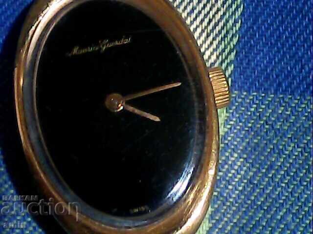 Ελβετικό επιχρυσωμένο γυναικείο ρολόι MOURIC GURDAT 1970 με τιμή € 140.00 | 273.82 BGN