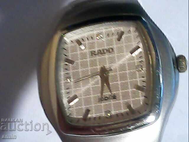 Old beautiful 4-watch RADO works perfectly with a new battery with price € 15.00 | 29.34 BGN