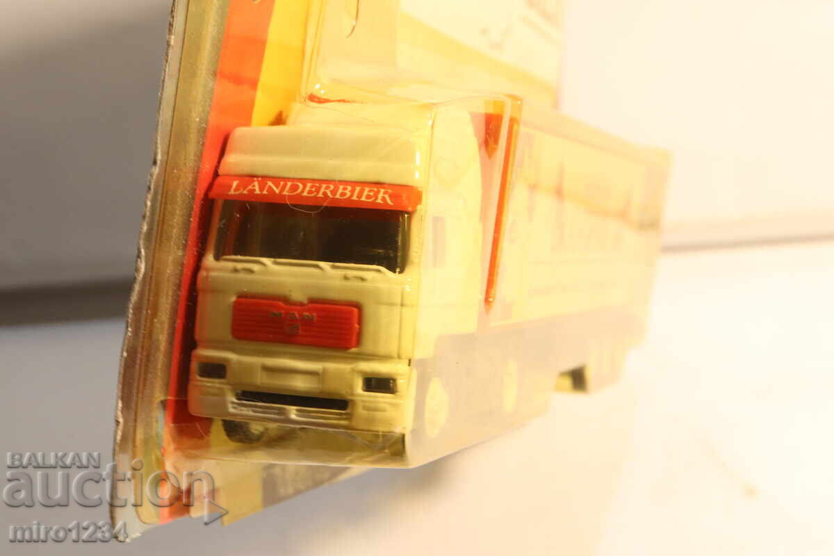 Livrarea H0 1/87 MAN CAMION REMORCHER COLIȚĂ MODEL