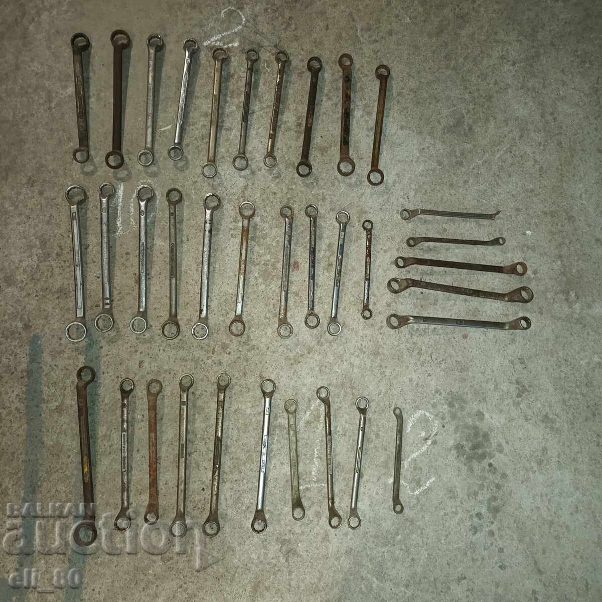 голям лот инструменти лули 35 броя с цена € 10.00 | 19.56 лв.