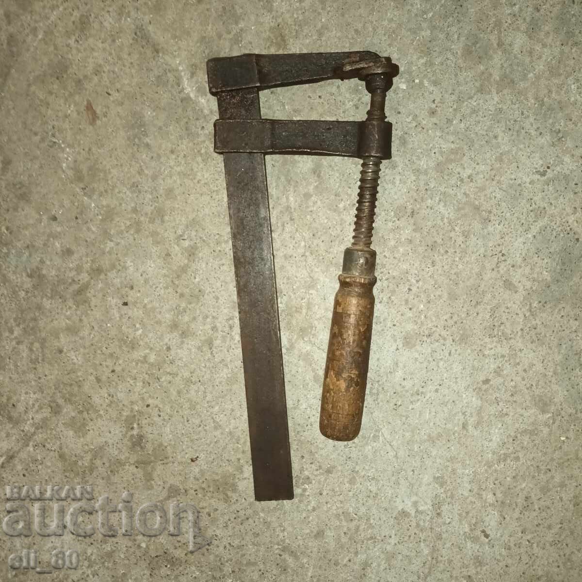 βουλγαρική ξυλουργική σφιγκτήρας με τιμή € 12.00 | 23.47 BGN