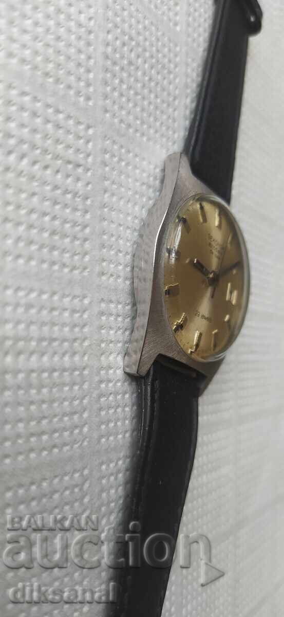 Auction  Sekonda/Poljot autodate de luxe. Poljot steel