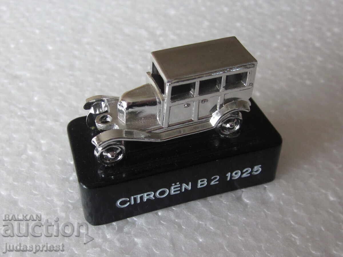 Licitație vechi machetă auto citroen B2