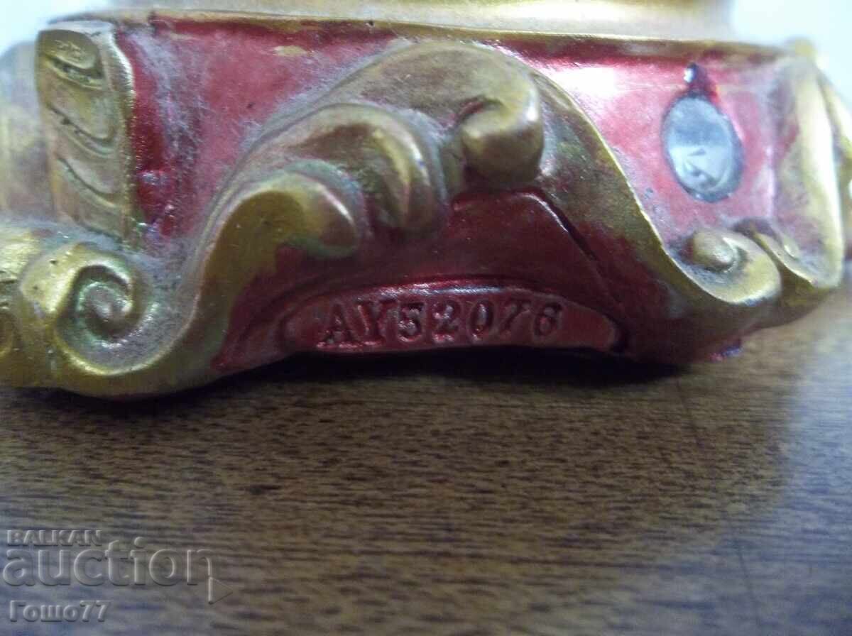 Ένα ειδώλιο - 7