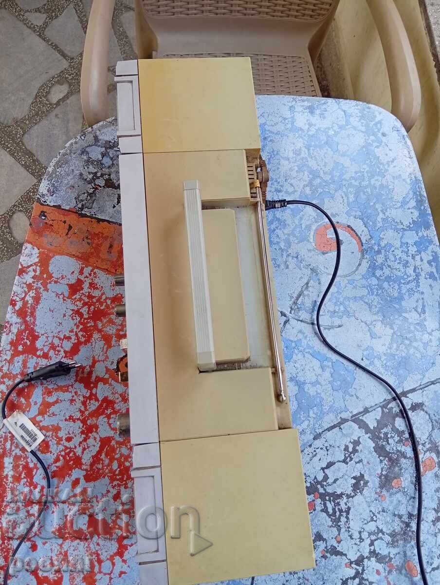 Casetofon Crown CSC 165 - Japonia cu preț € 30.00 | 58.67 BGN