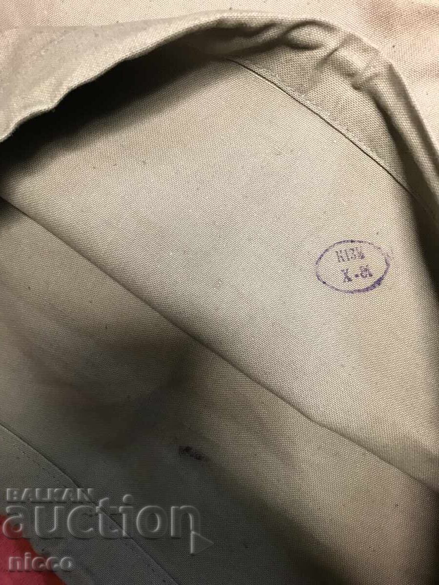 Licitație Comodă din perioada socialistă, 2 buc