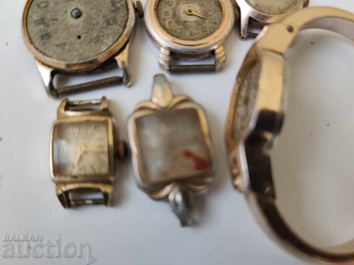 Livrarea 0,01€. Lot ceasuri vechi cu rame galbene - B.Z.C