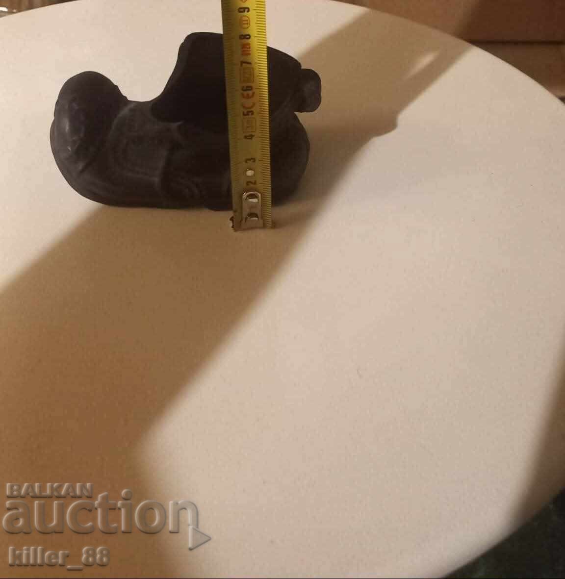 Δημοπρασία Παπούκ αγαλματίδιο