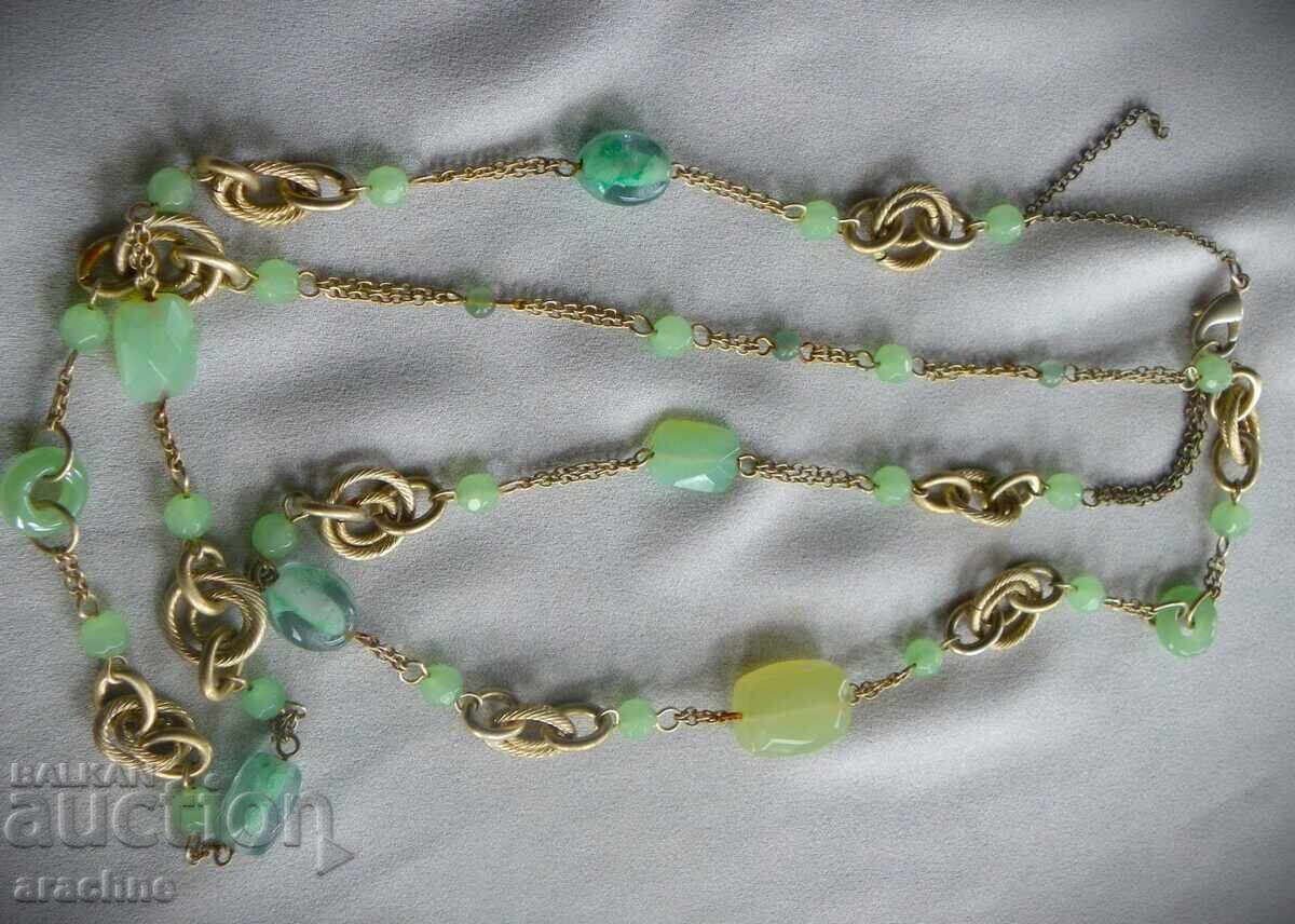 Livrarea Colier placat cu aur din sticlă Fenton cu sticlă de uraniu și jad