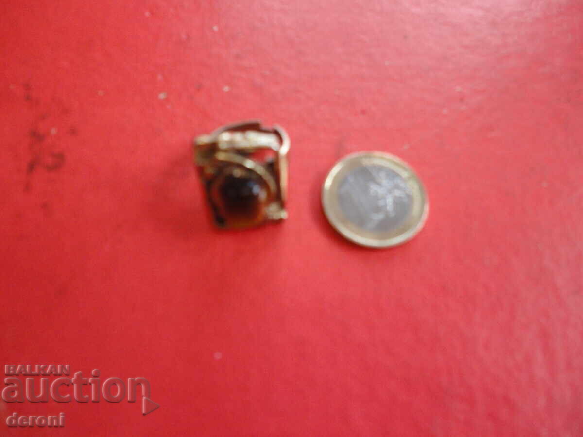 Δημοπρασία Pozlaten prŭsten s kamŭni 5