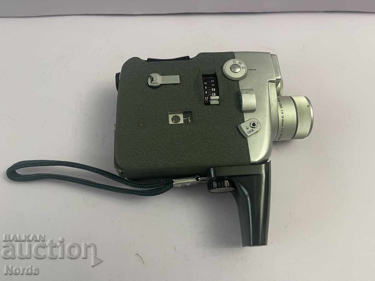 Cameră retro japoneză Canon Motor Zoom 8EEE cu preț € 1.61 | 3.15 BGN