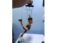 Ξύλινος Πινόκιο με Κλωστές