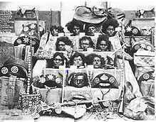 Livrarea Figurină braziliană unică din lemn