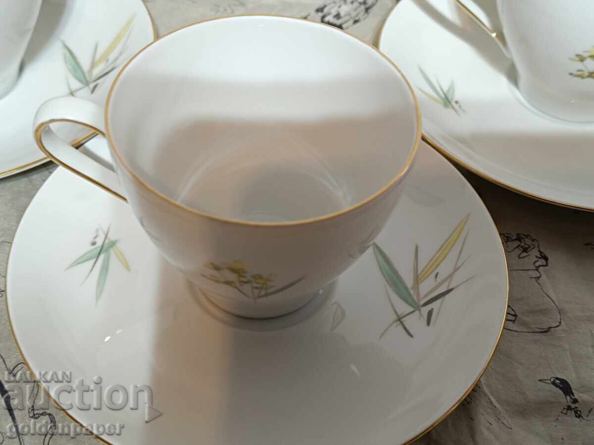 Star Fin porțelan de la Eshenbach Bavaria, decorat în Danemarca cu preț € 33.00 | 64.54 BGN Star Fin porțelan de la Eshenbach Bavaria, decorat în Danemarca cu preț € 33.00 | 64.54 BGN