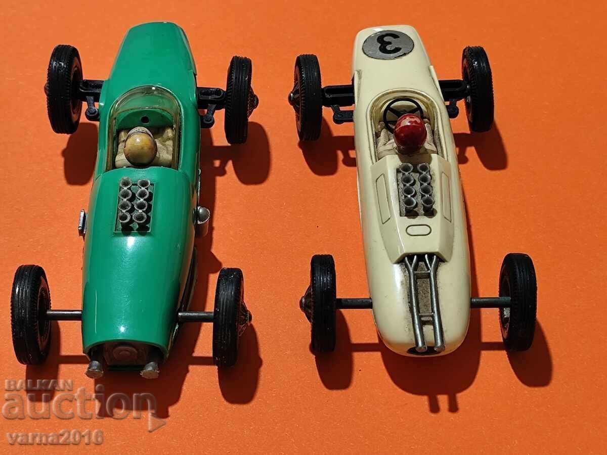 Доставка на Лот  Два Броя  Електрически  Колички