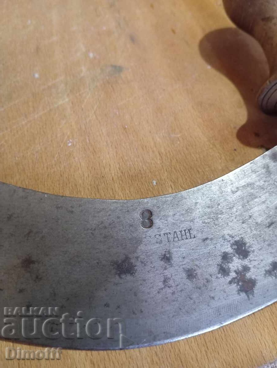 Γερμανικό μαχαίρι με δύο λαβές με τιμή € 15.00 | 29.34 BGN