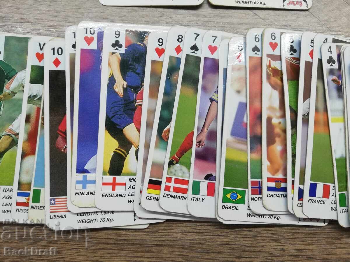 Παράδοση Κάρτες Παιχνιδιού Ποδοσφαιριστές από Τσίχλες Akas Champion Blue 2001 Παράδοση Κάρτες Παιχνιδιού Ποδοσφαιριστές από Τσίχλες Akas Champion Blue 2001