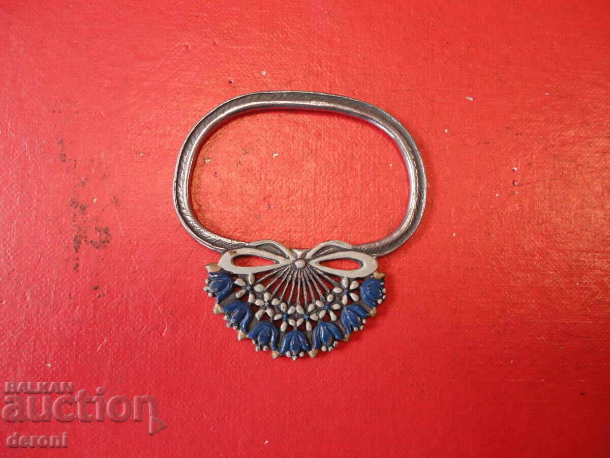 Καλαίσθητη φιγούρα, φιγούρα με σμάλτο με τιμή € 10.00 | 19.56 BGN