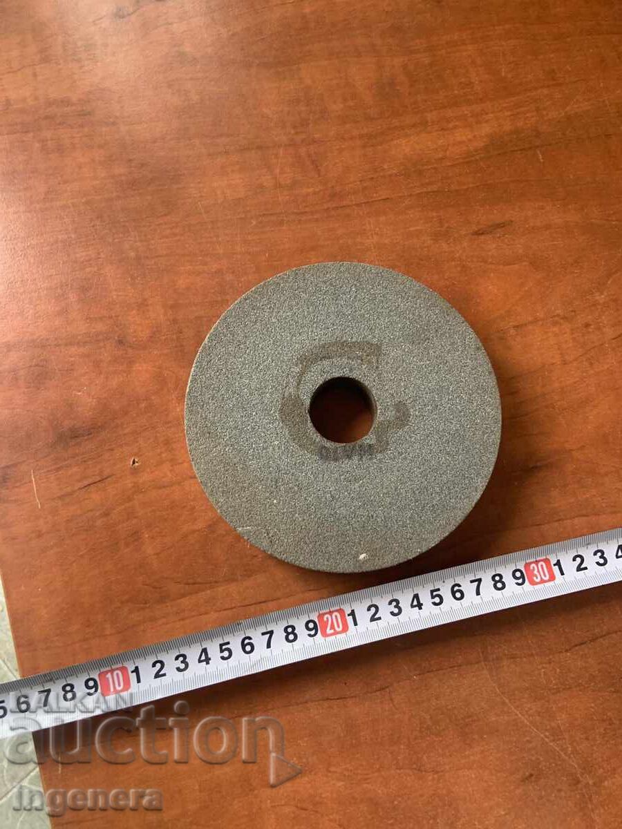 PIATRĂ PENTRU ASCUȚIT F150 X 25 X 30 MM.-NOU-BERKOVITSA