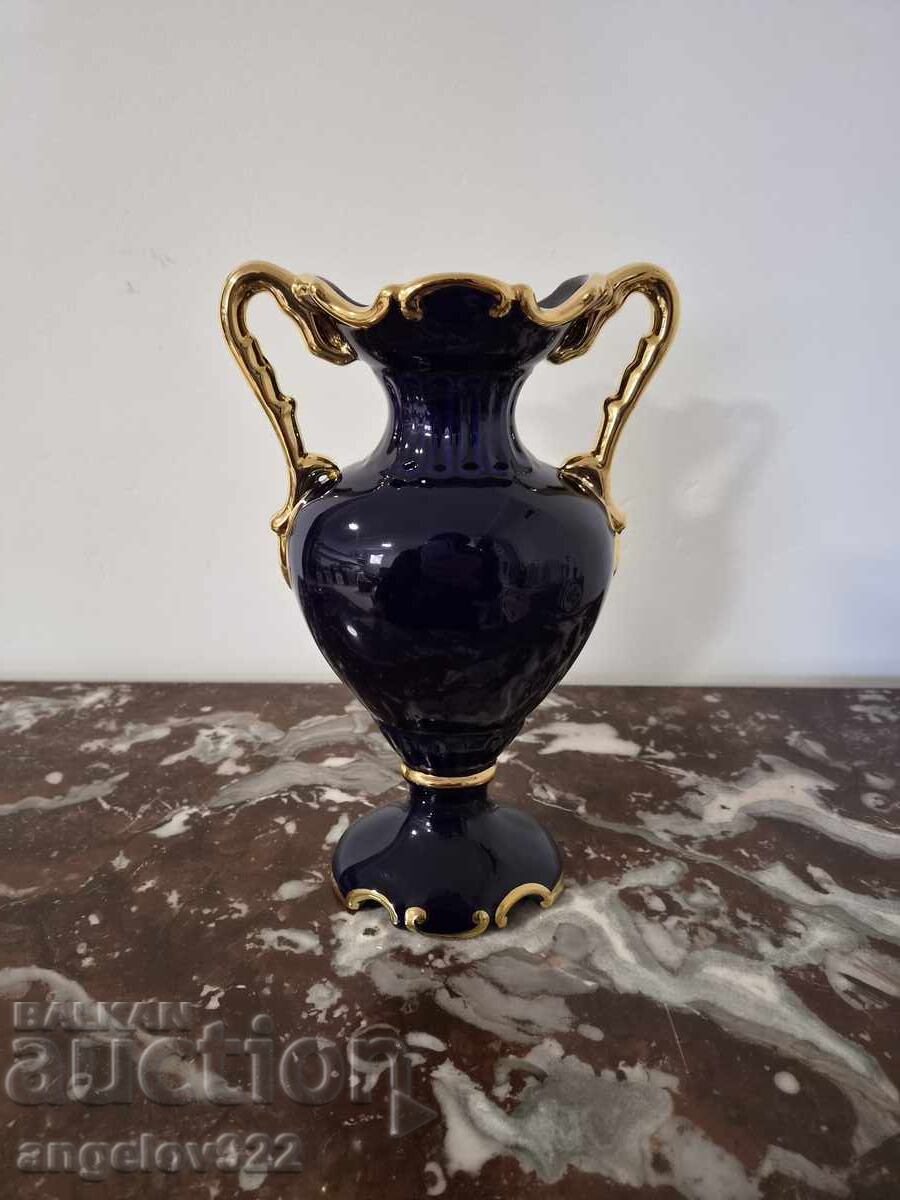 Доставка на Португалска порцеланова ваза!!! Доставка на Португалска порцеланова ваза!!!