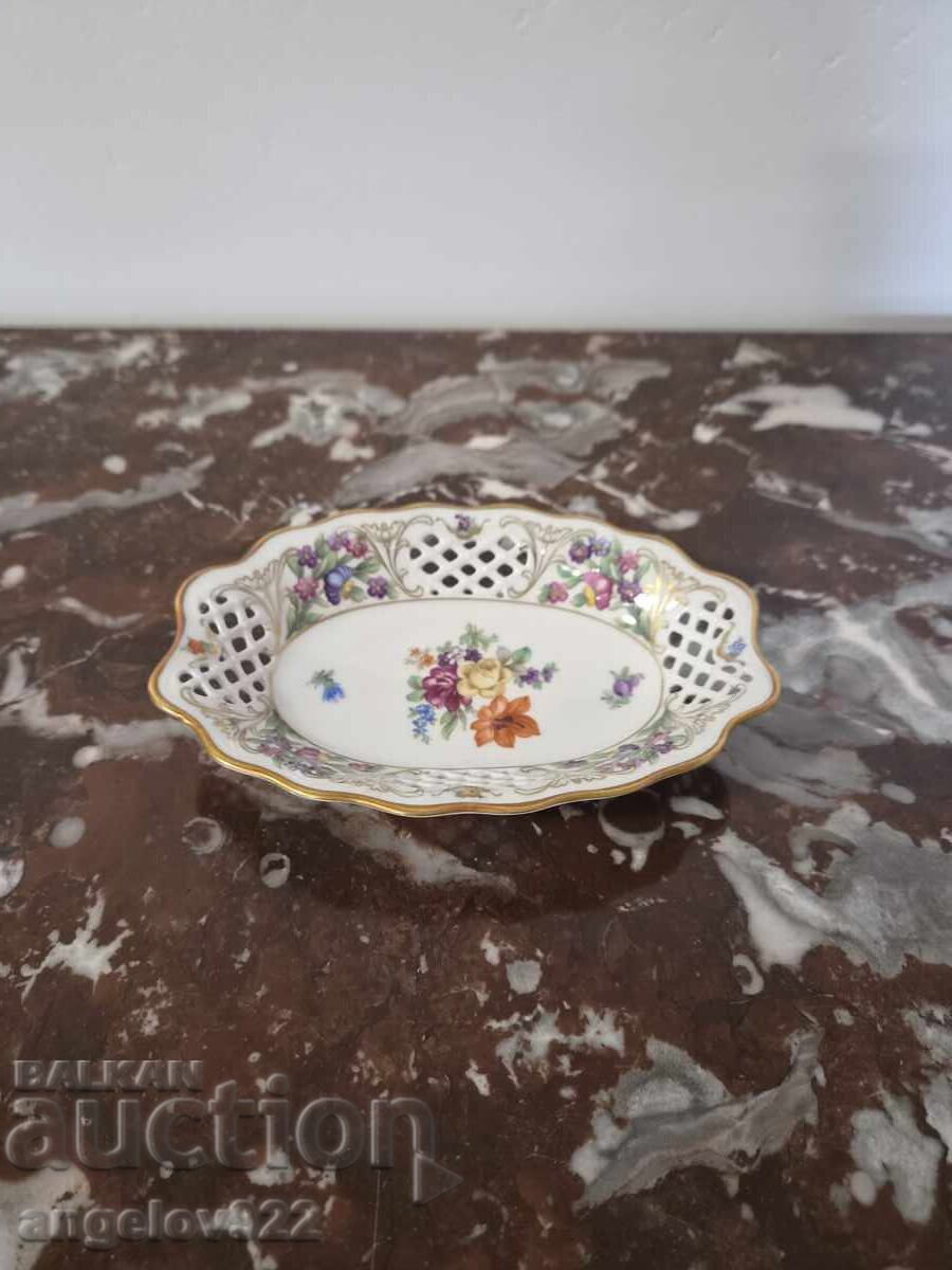 Баварска порцеланова бонбониера!!!