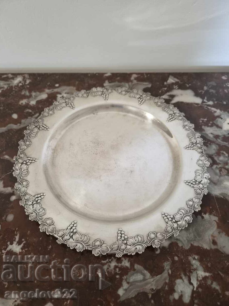 Ασημένιο μεταλλικό δίσκος!!! με τιμή € 0.11 | 0.22 BGN