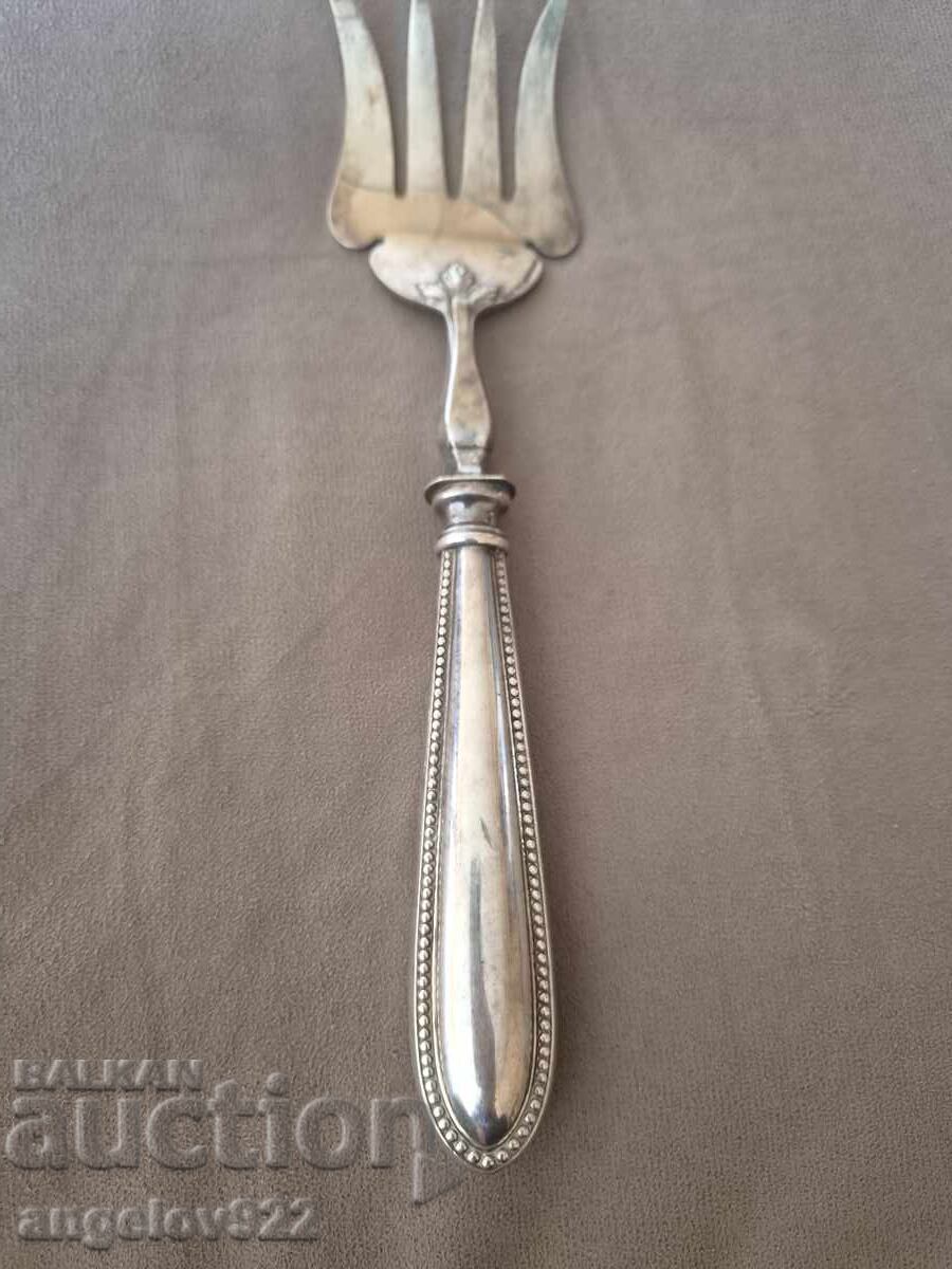 Голяма вилица за сервиране NS с цена € 0.01 | 0.02 лв. Голяма вилица за сервиране NS с цена € 0.01 | 0.02 лв.