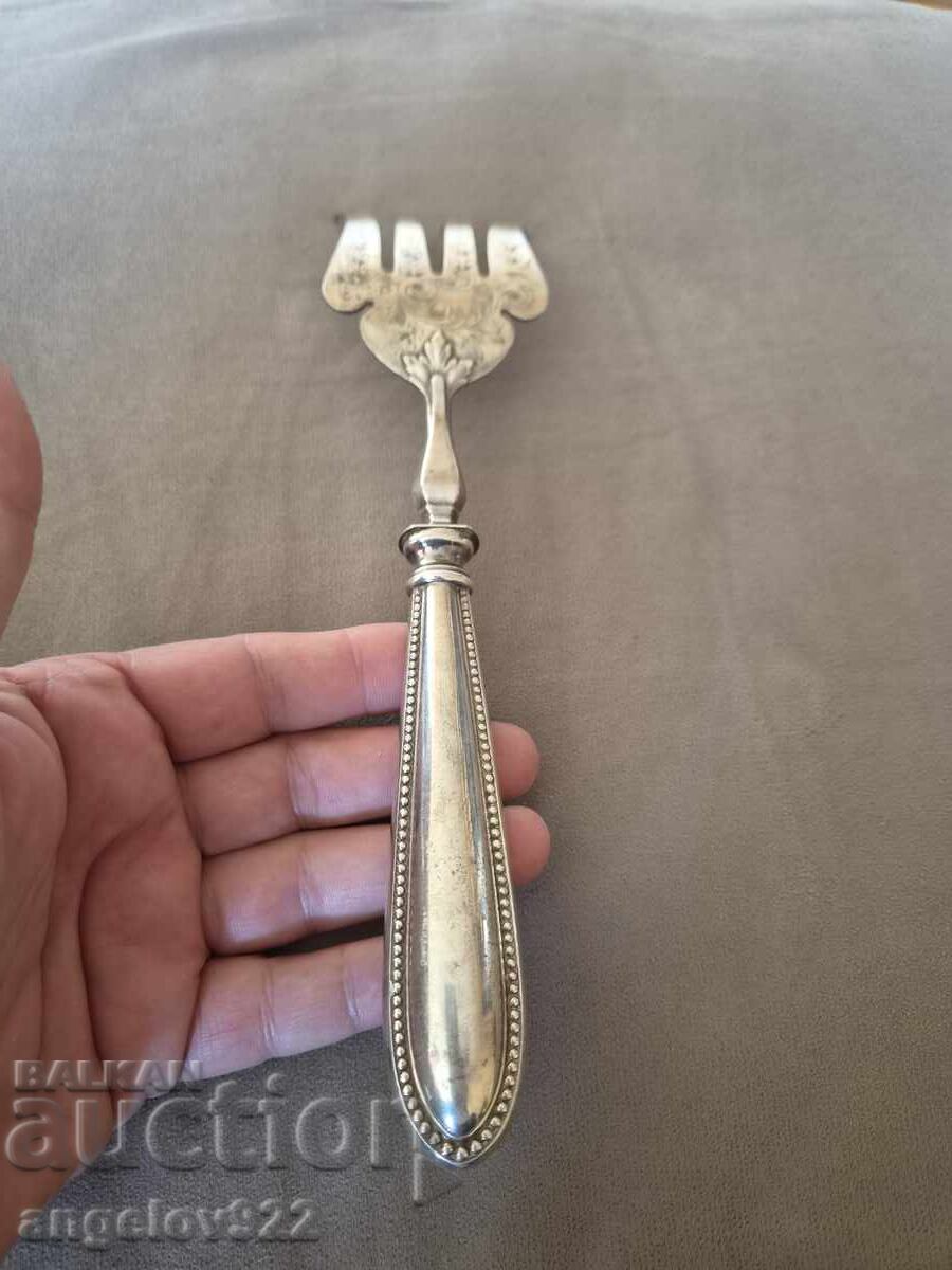 Доставка на Голяма вилица за сервиране NS Доставка на Голяма вилица за сервиране NS