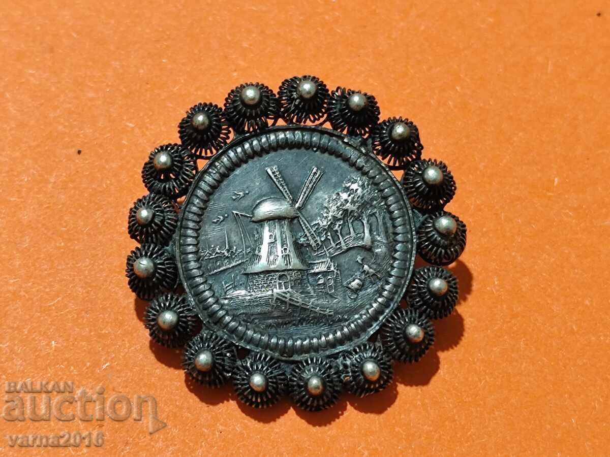 Vintage silver brooch with windmill - Netherlands