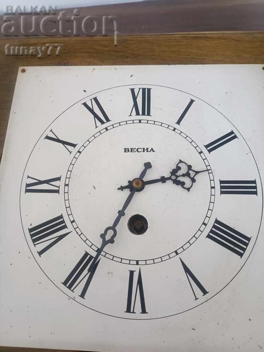 Доставка на Часовник  механичен  настолен часовник Весна ССР