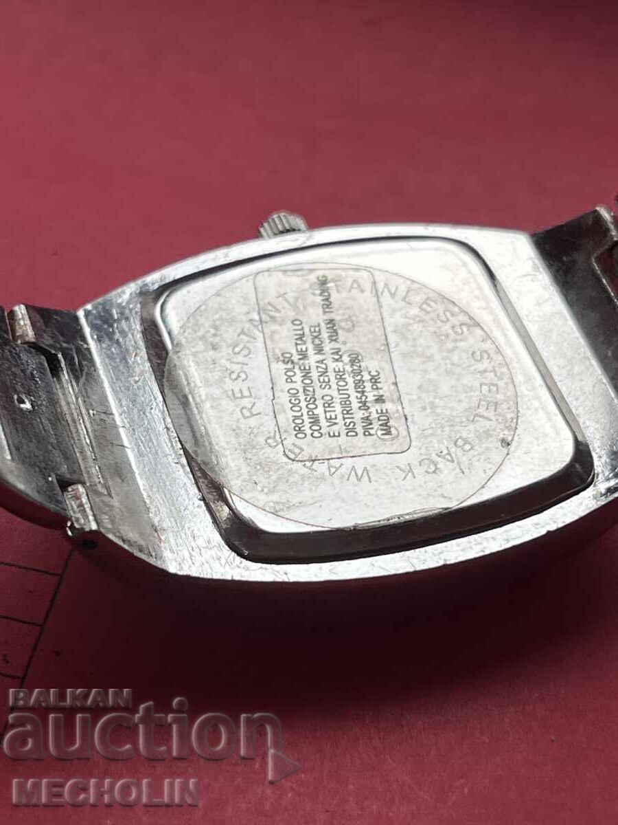 QUARTZ WATCH 16 - 5 QUARTZ WATCH 16 - 5