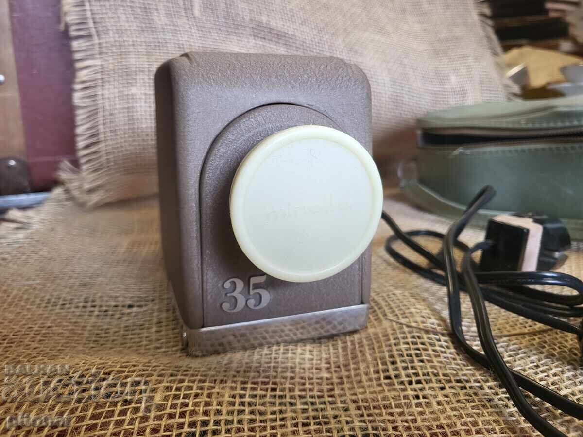 Винтидж диапроектор MINOLTA MINI 35 с цена € 0.01 | 0.02 лв.