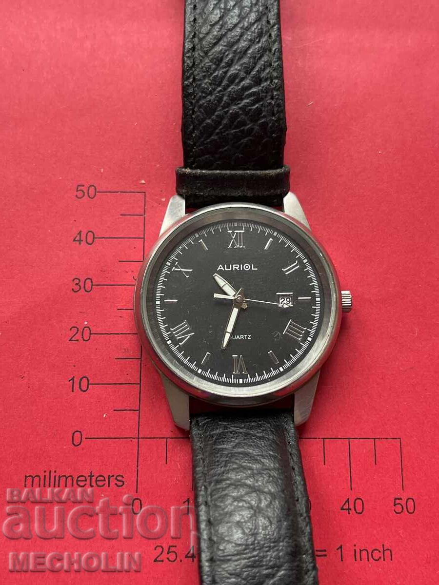 Ρολόι χαλαζία 19 με τιμή € 10.00 | 19.56 BGN