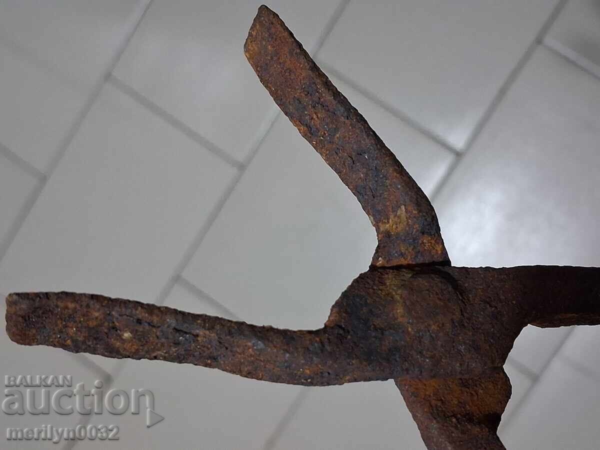 Παράδοση Kovashki kleshti zlatarski ili mednikarski kovano zhelyazo