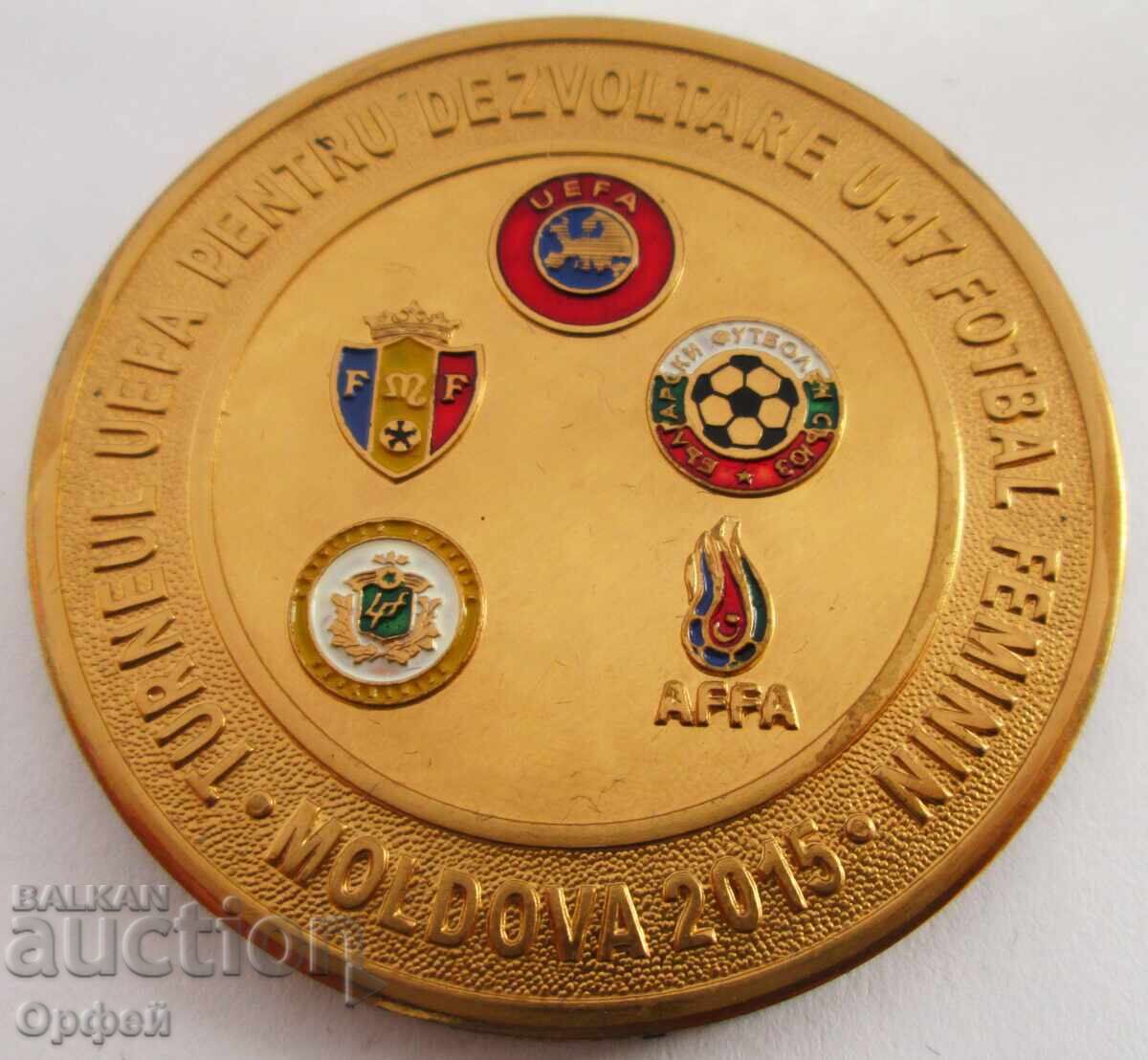 Medalie de birou, plachetă, campionat, Fotbal, femei, UEFA, 2015 cu preț € 15.00 | 29.34 BGN Medalie de birou, plachetă, campionat, Fotbal, femei, UEFA, 2015 cu preț € 15.00 | 29.34 BGN