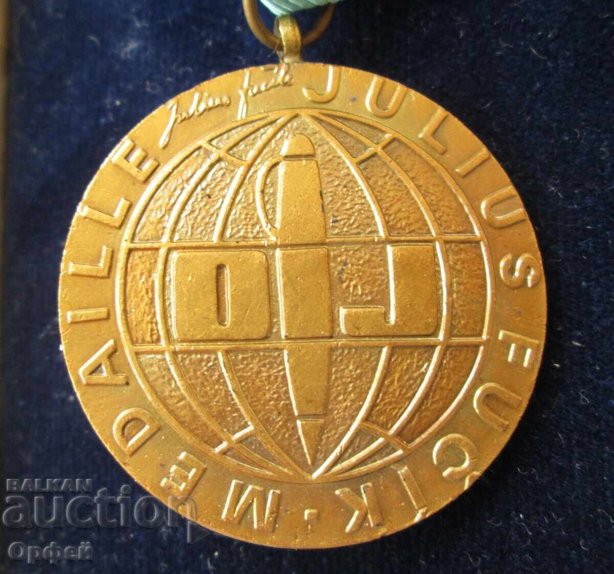 Παράδοση Διεθνές βραβείο μετάλλιο για δημοσιογραφία Julius Fucik