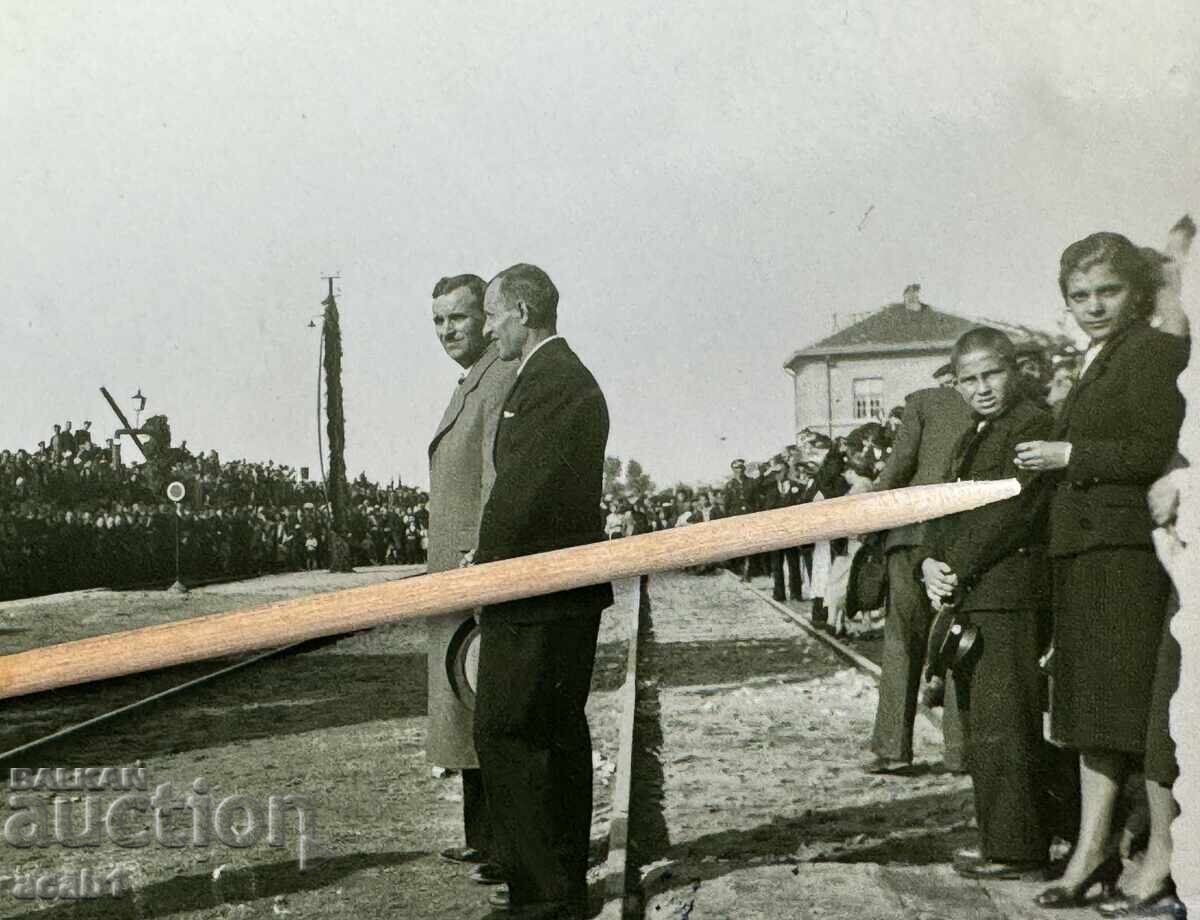 Deschiderea liniei de cale ferată Karlovo-Kalofer cu preț € 14.99 | 29.32 BGN