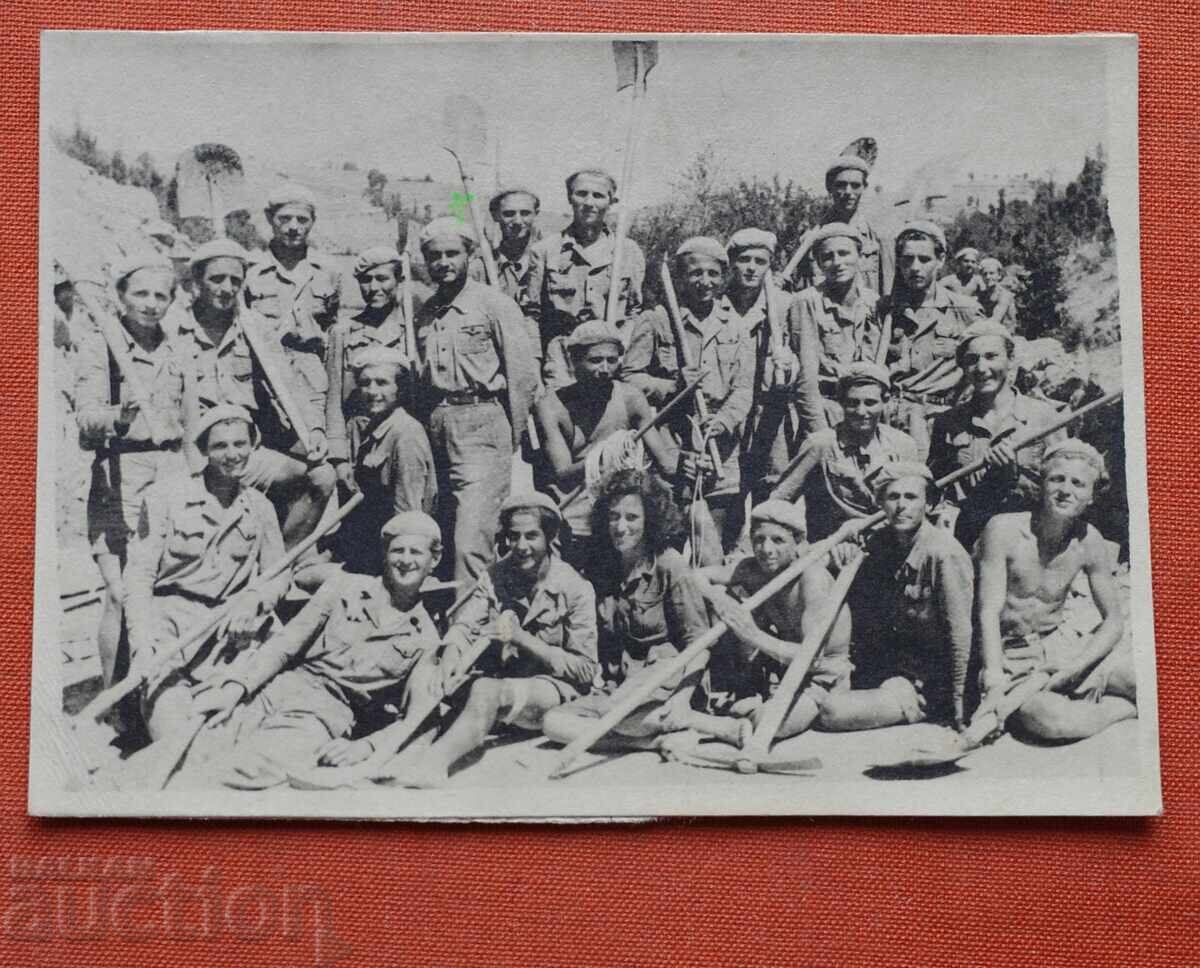 S. Raĭkivtsi-Brigadiri