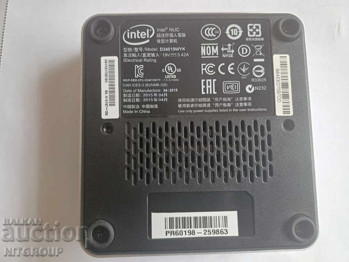 Intel NUC D34010WYK Intel NUC D34010WYK