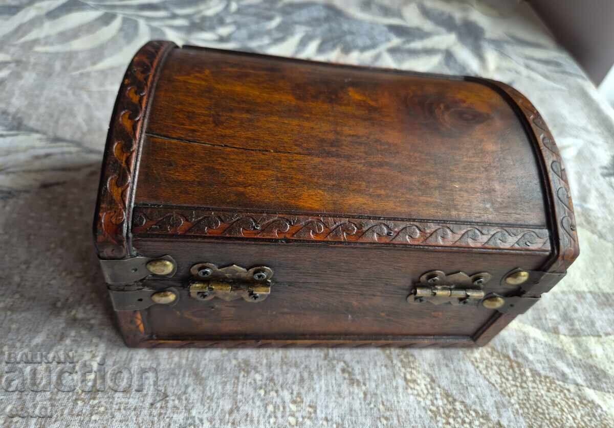 Stara angliĭska dŭrvena kutiya