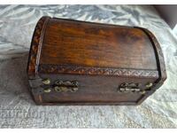 Stara angliĭska dŭrvena kutiya