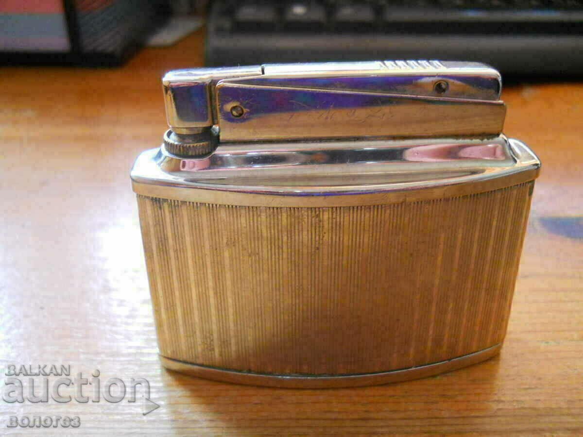 Tabletop petrol lighter "Butler Dorgento" Italy Tabletop petrol lighter "Butler Dorgento" Italy