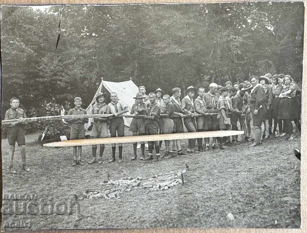 Scouti în acțiune cu preț € 21.99 | 43.01 BGN