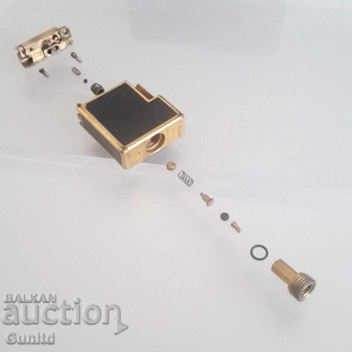 Garnituri pentru brichete S.T.Dupont linia 1 BR